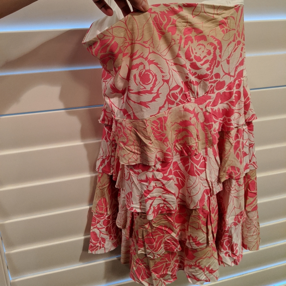 Strapless tube top